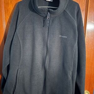 Columbia Charcoal Fleece Outerwear